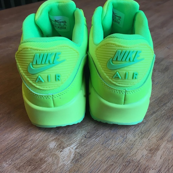 nike air max 90 hyperfuse neon yellow